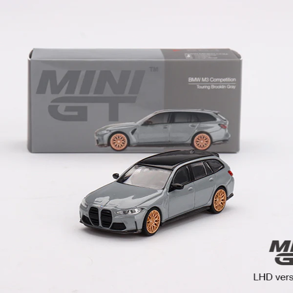 Mini GT 1:64 BMW M3 Competition Touring #864